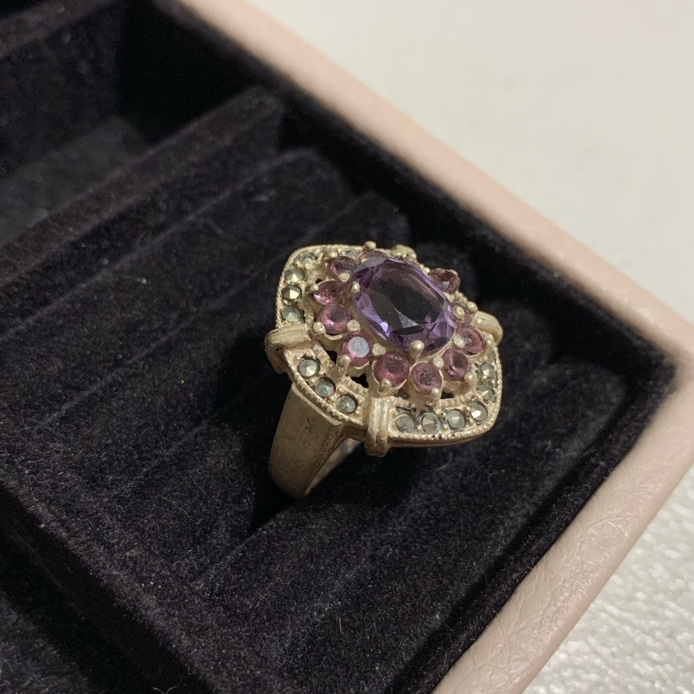 {Ring} - Picture 2 of 2